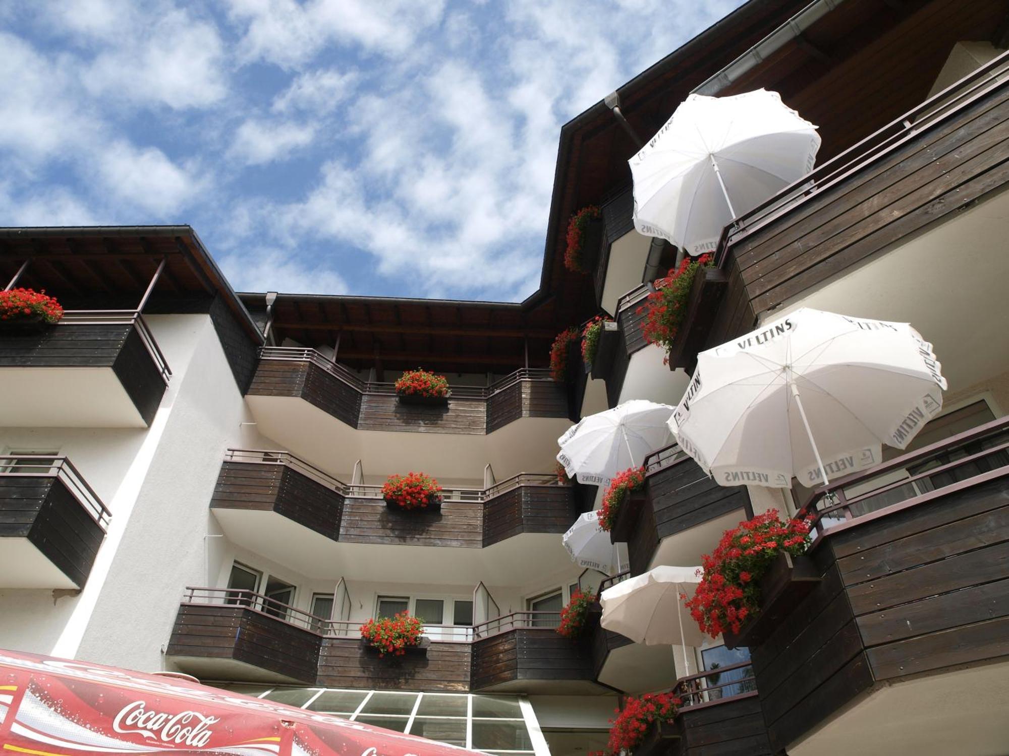 Landhotel Henkenhof Willingen Willingen  Buitenkant foto