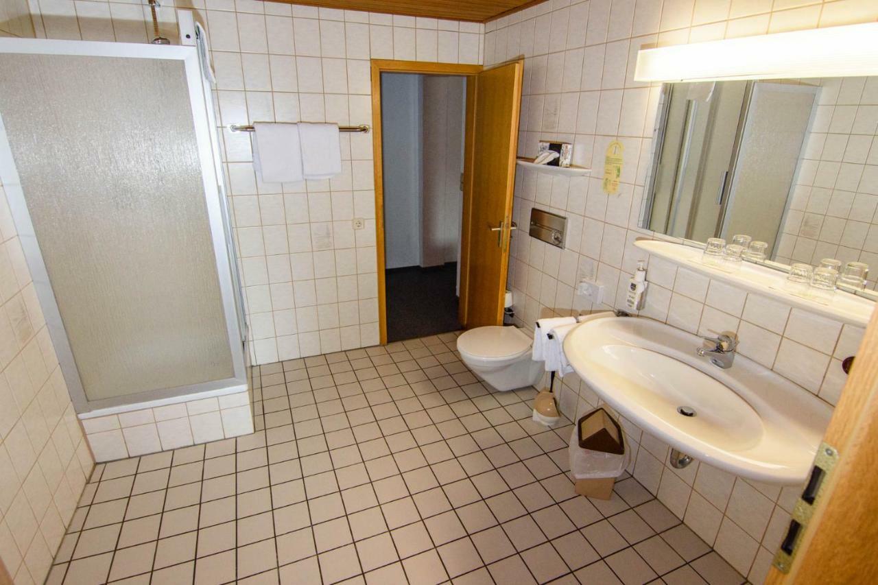 Landhotel Henkenhof Willingen Willingen  Buitenkant foto